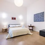 Art By Napoliapartments *