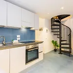 Art By Napoliapartments *